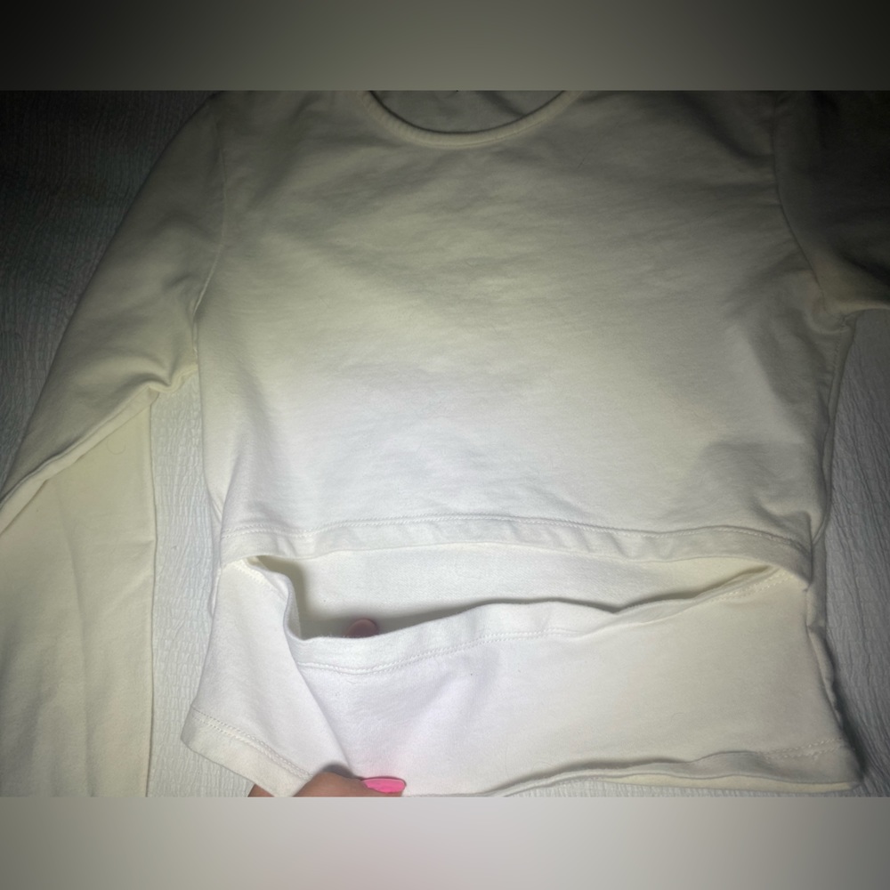 Adika Cut out crop long sleeve - Picture 4 of 5